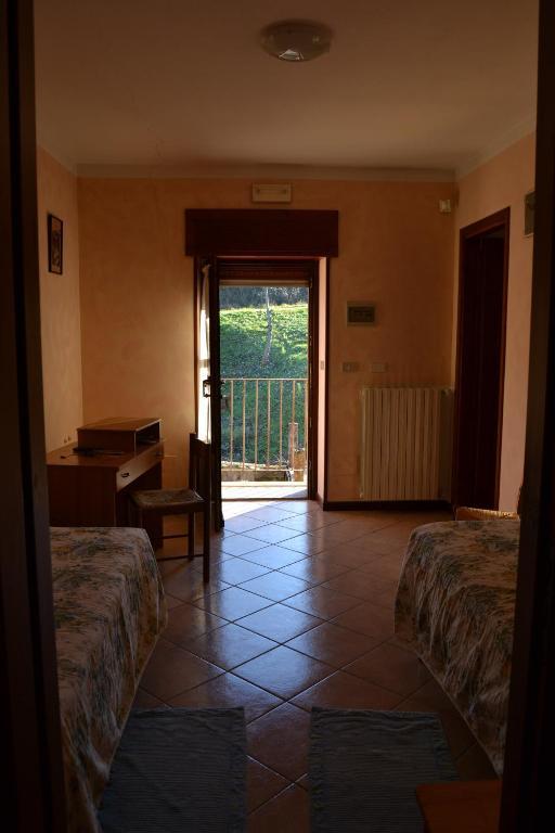 Trattoria Vecchio Mulino Bed & Breakfast Niella Tanaro Exterior foto